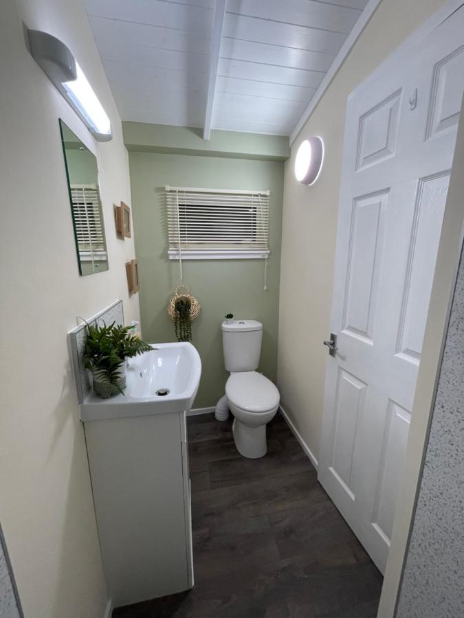 Kevara Shepherds Hut Finstown Exterior foto